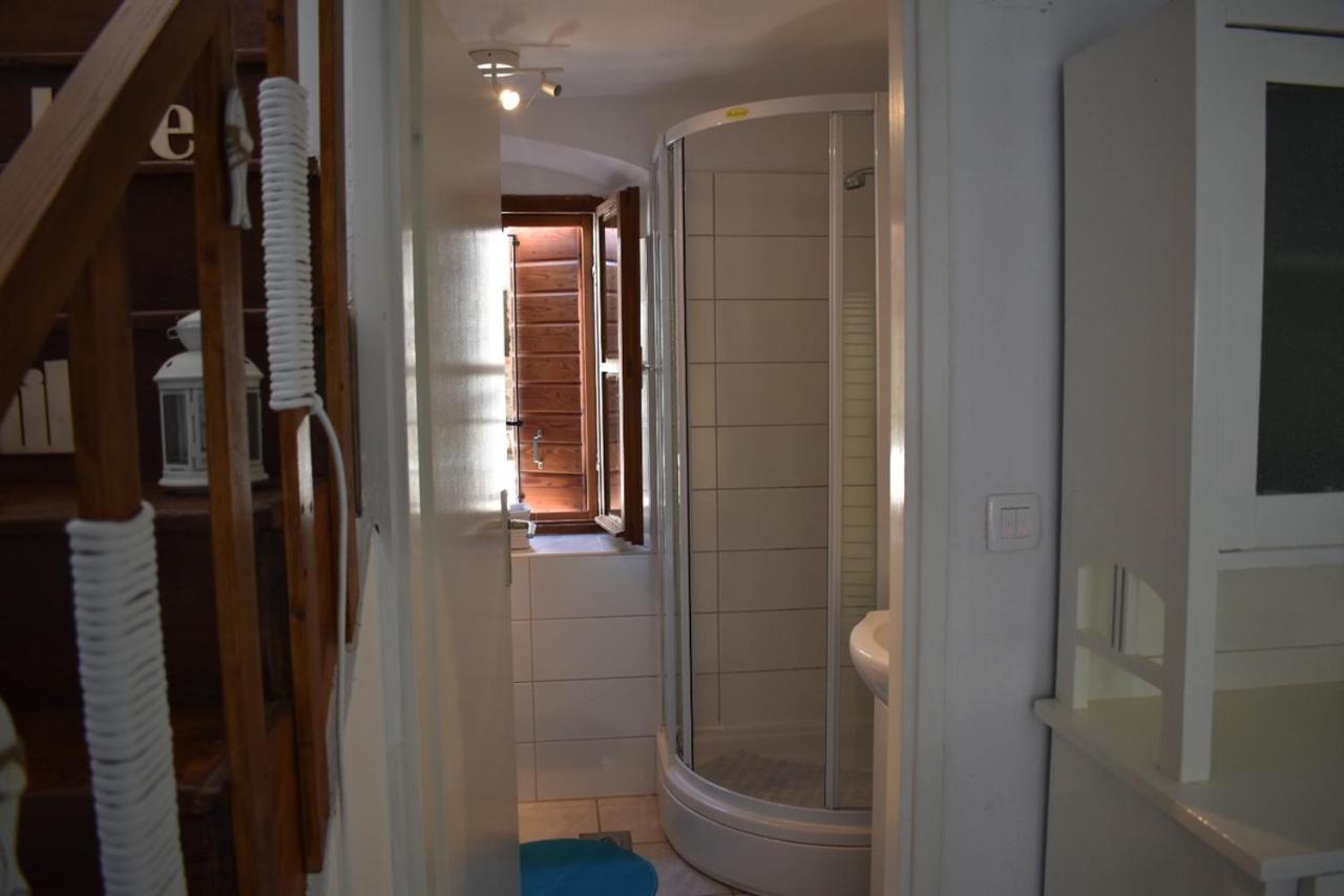 Apartment Estera Jelsa  Exterior photo