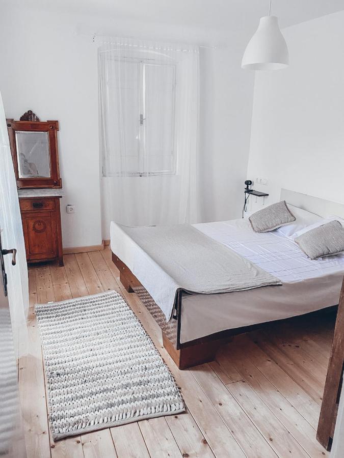 Apartment Estera Jelsa  Exterior photo