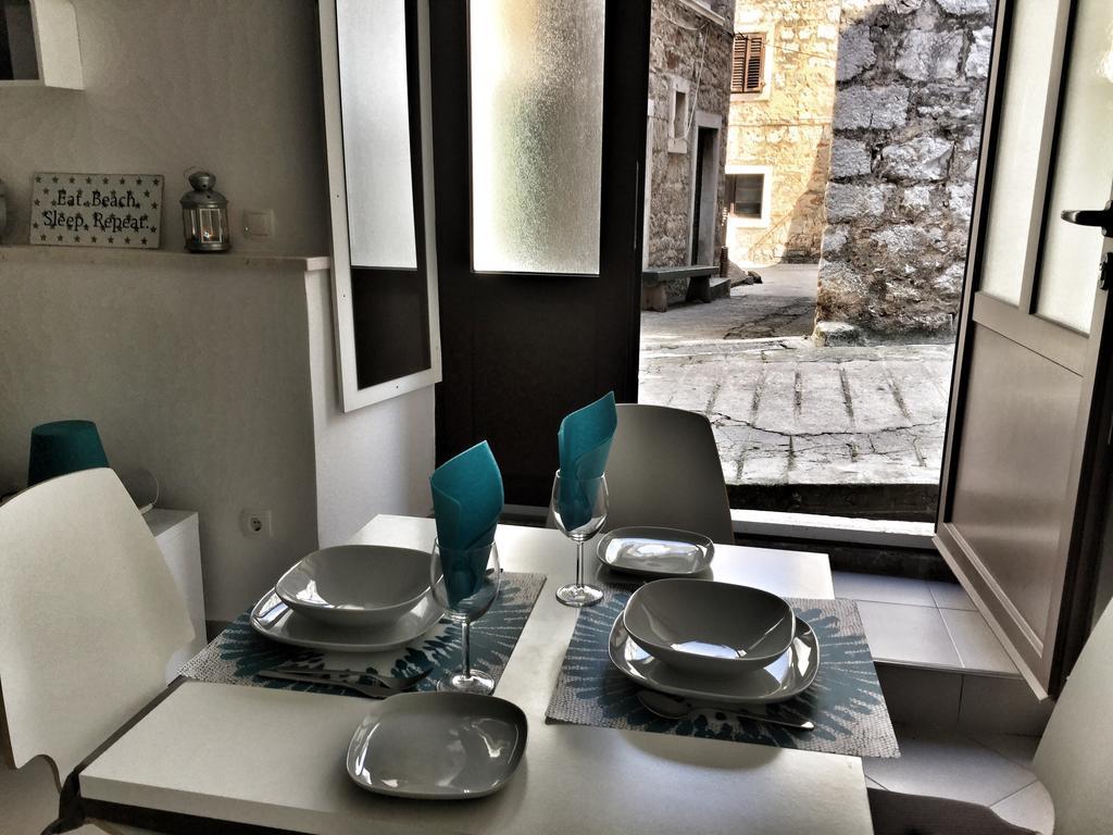 Apartment Estera Jelsa  Exterior photo